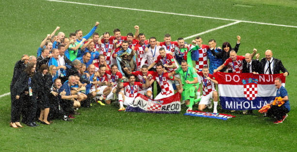 并将其培养 并将其培养